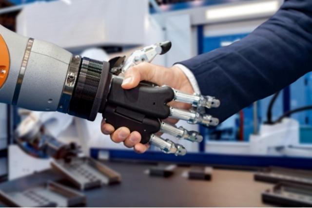 Relations between Electronics Manufacturing Services and OEM